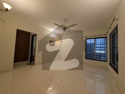 Luxury Triple Storey House For Rent In F11