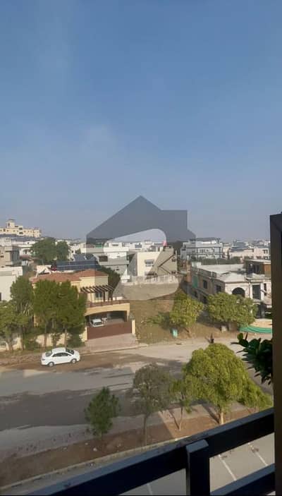 بحریہ ٹاؤن فیز 7 بحریہ ٹاؤن راولپنڈی,راولپنڈی میں 2 کمروں کا 4 مرلہ فلیٹ 35.0 ہزار میں کرایہ پر دستیاب ہے۔