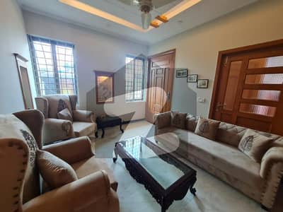 LUXURY HOUSE OF 25X40 SIZE IS FOR SALE IN D-12/1