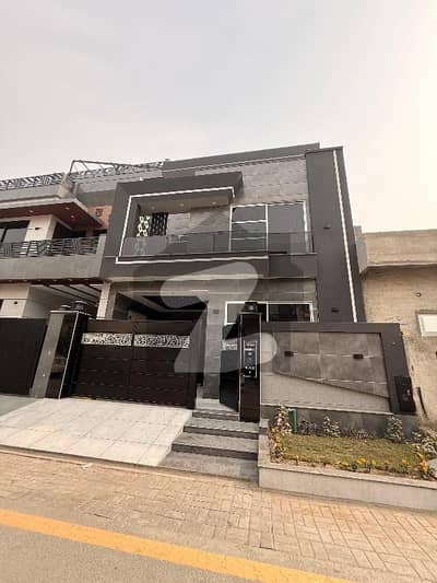 اتحاد ٹاؤن فیز ١ اتحاد ٹاؤن,رائیونڈ روڈ,لاہور میں 5 کمروں کا 5 مرلہ مکان 3.25 کروڑ میں برائے فروخت۔