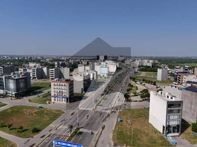 ڈی ایچ اے فیز 8 - بلاک ایکس فیز 8,ڈیفنس (ڈی ایچ اے),لاہور میں 1 کنال رہائشی پلاٹ 3.55 کروڑ میں برائے فروخت۔