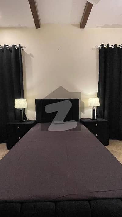 ڈی ایچ اے فیز 6 ڈیفنس (ڈی ایچ اے),لاہور میں 1 کمرے کا 5 مرلہ کمرہ 45.0 ہزار میں کرایہ پر دستیاب ہے۔ ڈی ایچ اے فیز 6 ڈیفنس (ڈی ایچ اے),لاہور میں 1 کمرے کا 5 مرلہ کمرہ 45.0 ہزار میں کرایہ پر دستیاب ہے۔