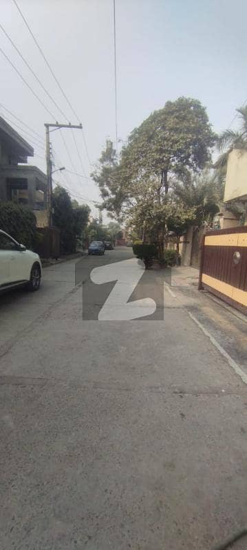 12 marla house for rent