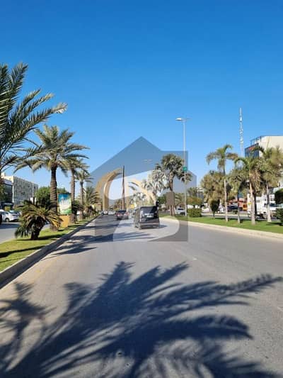 بحریہ ٹاؤن گلبہار بلاک بحریہ ٹاؤن سیکٹر سی,بحریہ ٹاؤن,لاہور میں 1 کنال رہائشی پلاٹ 5.3 کروڑ میں برائے فروخت۔