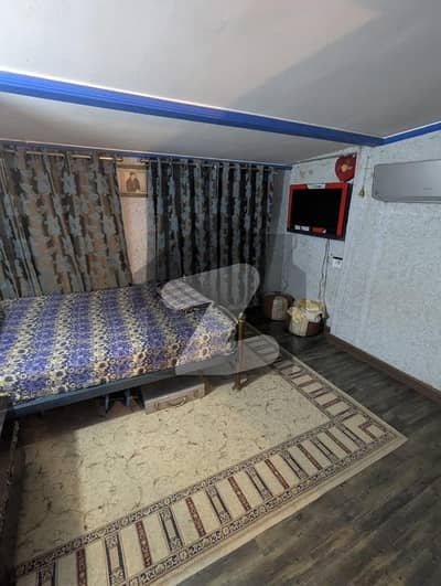 10 marla double story house for rent facing park