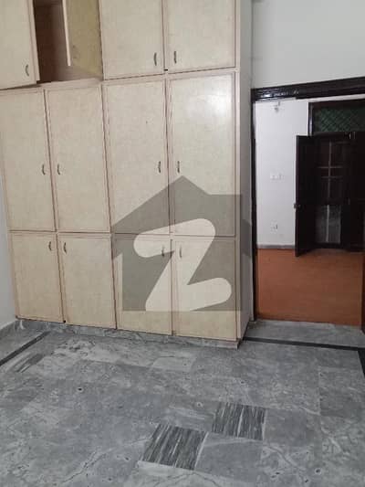 7 Marla Upper Portion For Rent