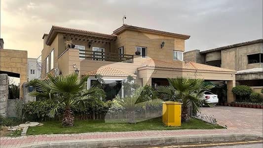 F-10 Main Dabal Rod House, 733 Sq,Yrd 6 Bedroom 6 bathroom Double Unit Marble Flooring 2 gates CDA Transfer