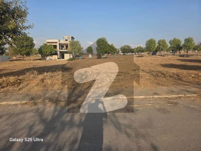 ڈی ایچ اے فیز 5 - سیکٹر ایف ڈی ایچ اے ڈیفینس فیز 5,ڈی ایچ اے ڈیفینس,اسلام آباد میں 10 مرلہ رہائشی پلاٹ 2.1 کروڑ میں برائے فروخت۔