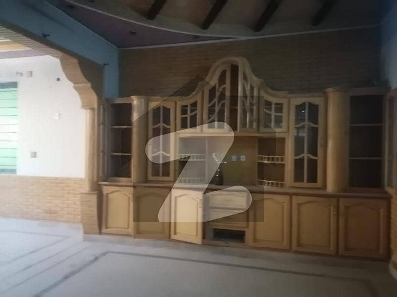 1 kanal used doubl story house for rent in sctr 1 good condition n location 1 kanal used doubl story house for rent in sctr 1 good condition n location