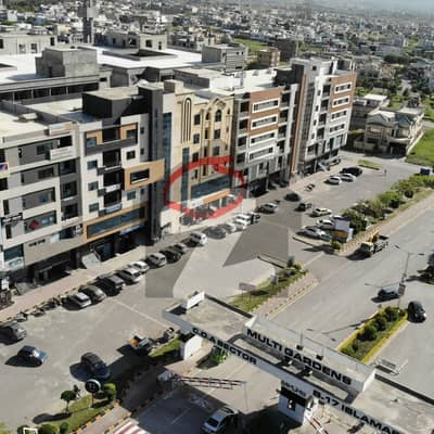 B17 Commercial Area On Main Gate Ready For Possession For Sale