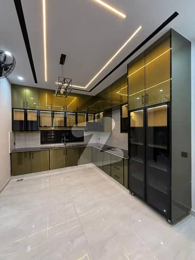 1 KANAL UPPER PORTION FOR RENT IN IEP ENGINEERS TOWN LAHORE