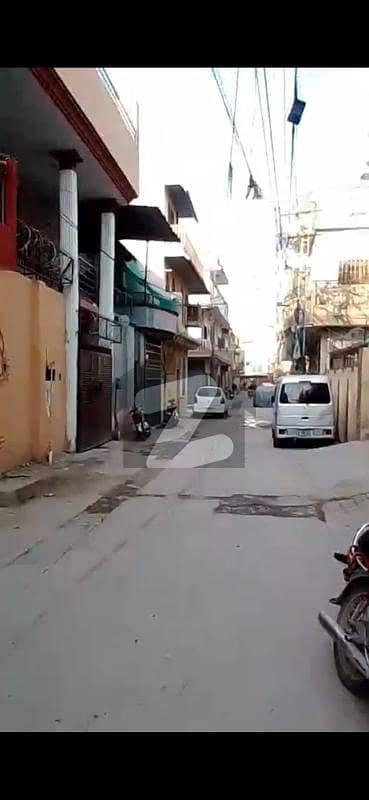 ہولی فیملی روڈ راولپنڈی میں 5 کمروں کا 4 مرلہ مکان 1.46 کروڑ میں برائے فروخت۔