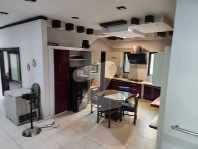 ڈی ایچ اے فیز 6 ڈی ایچ اے ڈیفینس,کراچی میں 5 کمروں کا 1 کنال مکان 12.0 کروڑ میں برائے فروخت۔