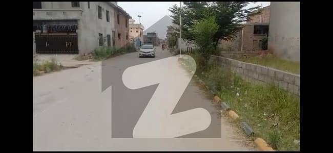 Semi Commercial plot for sale in Ghouri Town Islamabad