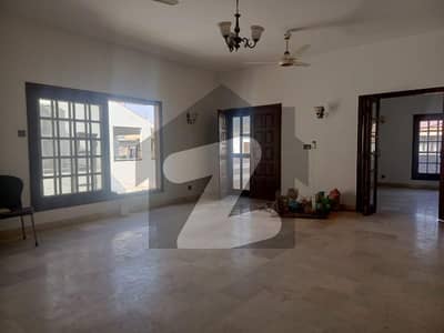 500 Yards Upper Portion Available For Rent