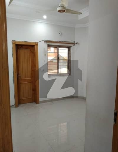 Upper Portion Spread Over 14 Marla In G-13 Available