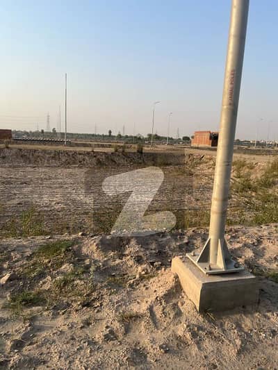 100% Confirm Deal Hot Location 5 Marla Plot Is Available For Sale In Park View City