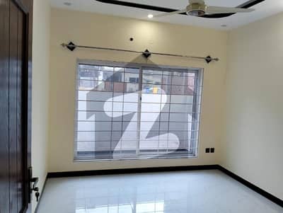 بحریہ انکلیو - سیکٹر این بحریہ انکلیو,بحریہ ٹاؤن,اسلام آباد میں 3 کمروں کا 5 مرلہ مکان 2.38 کروڑ میں برائے فروخت۔