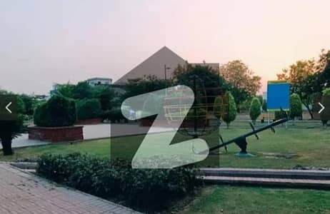 5 MARLA Prime Location PLOT INCLUDED DEVELOPMENT CHARGES AVAILABLE FOR SALE IN NEW LAHORE CITY 5 MARLA Prime Location PLOT INCLUDED DEVELOPMENT CHARGES AVAILABLE FOR SALE IN NEW LAHORE CITY