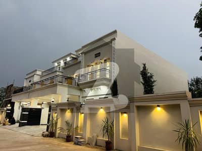 1 Kanal House For Sale