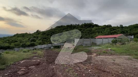 1 Kanal Heighted Plot For Sale At Prime Location