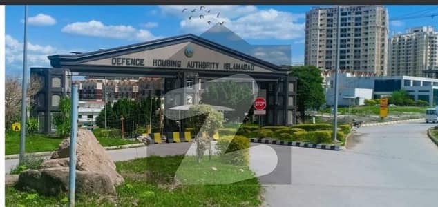 10 Marla plot for sale in DHA phase 5 sector F1