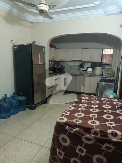 شادمان ٹاؤن - سیکٹر 14 / بی شادمان,نارتھ ناظم آباد,کراچی میں 2 کمروں کا 4 مرلہ فلیٹ 1.0 کروڑ میں برائے فروخت۔