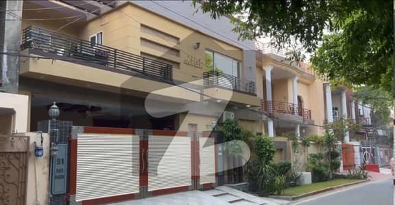 Main Boulevard At A Prestige Location Just Ready To Move House For Sale Main Boulevard At A Prestige Location Just Ready To Move House For Sale