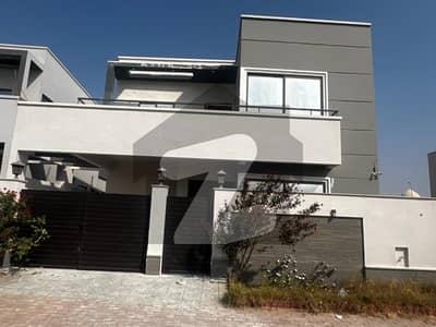 Ready To Move 272sq Yard 5Bedroom DDL Luxury Villa FOR SALE. Only 3km From Main Entrance Of BTK. Near MIDWAY Commercial, Parks, Masjid And Gallery.