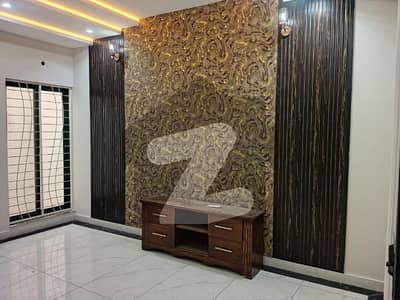 10 Marla Brand New House Available For Office And Family