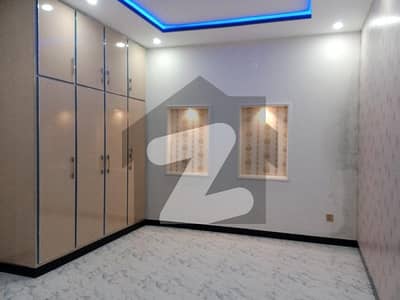 2 Bed Lower Portion For Rent