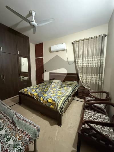 Furnished floor available for rent in   daily basis weekly par day