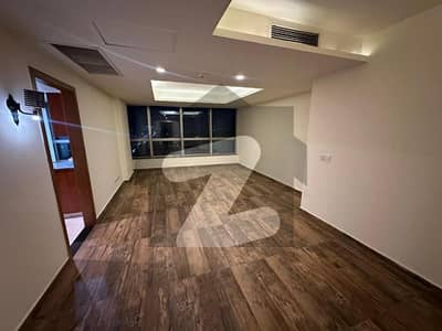 ایف ۔ 8 اسلام آباد میں 2 کمروں کا 10 مرلہ فلیٹ 3.8 لاکھ میں کرایہ پر دستیاب ہے۔