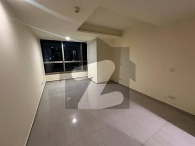 Beautiful Apartment In Centaurus
