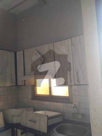 Flat/Apartment For Sale 4th floor 2 Bed Lounge PECHS Block 6 Green Belt Karachi