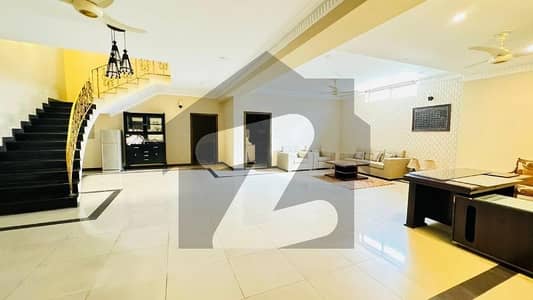 HOUSE FOR RENT IN F8