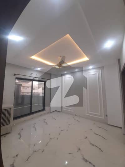 7 Marla Upper Portion For Rent