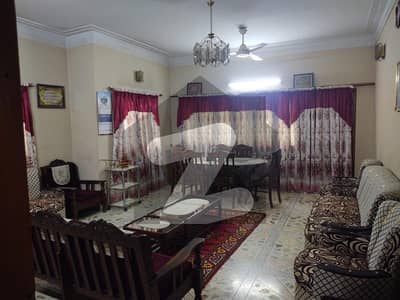 نارتھ ناظم آباد ۔ بلاک آئی نارتھ ناظم آباد,کراچی میں 6 کمروں کا 16 مرلہ مکان 6.0 کروڑ میں برائے فروخت۔