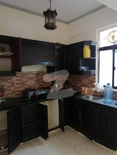 بدر کمرشل ایریا ڈی ایچ اے فیز 5,ڈی ایچ اے ڈیفینس,کراچی میں 2 کمروں کا 4 مرلہ فلیٹ 60.0 ہزار میں کرایہ پر دستیاب ہے۔