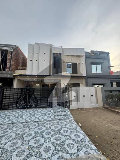 12 Marla Modern Style House For Sale In AWT Phase 2
