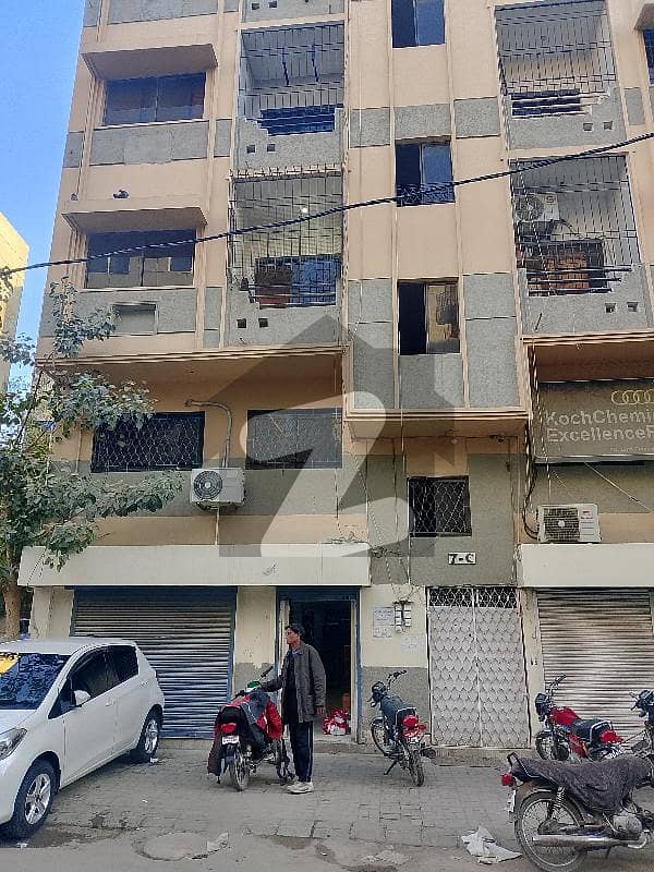 Flat with Roof Top for Sale Flat with Roof Top for Sale