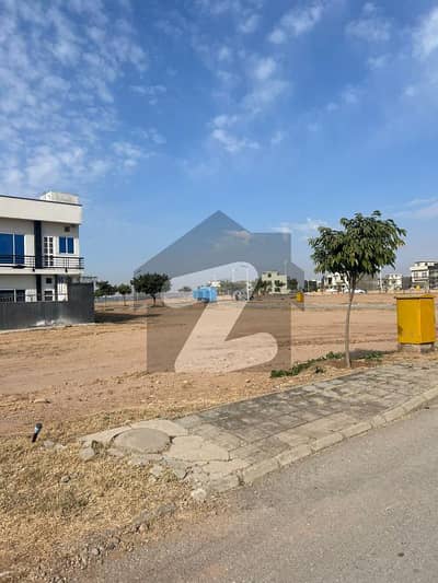 10 Marla Plot For Sale in Sector L, Bahria Town Phase 8.