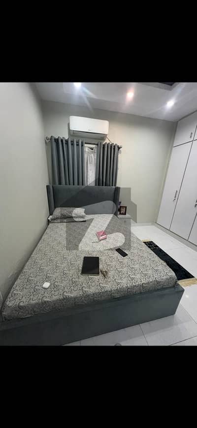 گلستانِِ جوہر ۔ بلاک 10 گلستانِ جوہر,کراچی میں 3 کمروں کا 6 مرلہ فلیٹ 1.8 کروڑ میں برائے فروخت۔