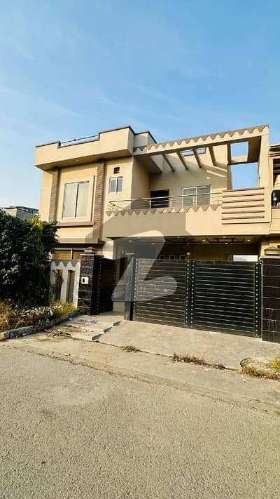 Prime Location In Citi Housing Society House Sized 10 Marla For sale