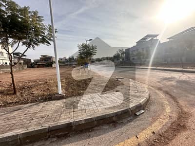 بحریہ ٹاؤن فیز 8 ۔ بلاک آئی بحریہ ٹاؤن فیز 8,بحریہ ٹاؤن راولپنڈی,راولپنڈی میں 13 مرلہ رہائشی پلاٹ 1.22 کروڑ میں برائے فروخت۔