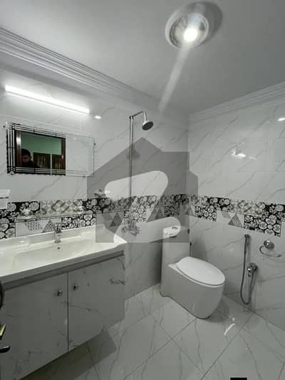 آئی ۔ 11 اسلام آباد میں 3 کمروں کا 4 مرلہ بالائی پورشن 57.0 ہزار میں کرایہ پر دستیاب ہے۔