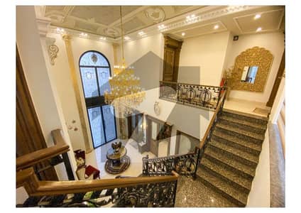 ڈی ایچ اے فیز 5 - بلاک ایچ فیز 5,ڈیفنس (ڈی ایچ اے),لاہور میں 6 کمروں کا 2 کنال مکان 32.0 کروڑ میں برائے فروخت۔