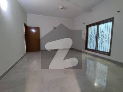 500 yards  Ground portion for rent  DHA phase 6  3 bedrooms drawing dining  Car parking  Servant quarter  Marble flooring