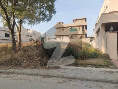 1 kanal South Face level Plot For Sale IN Sector C DHA Phase 2 Islamabad: