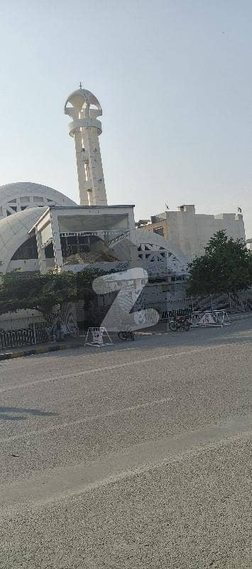 ایم پی سی ایچ ایس - بلاک ای ایم پی سی ایچ ایس ۔ ملٹی گارڈنز,بی ۔ 17,اسلام آباد میں 8 مرلہ رہائشی پلاٹ 82.0 لاکھ میں برائے فروخت۔